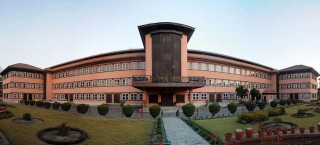 स्थाई शिक्षक हकहित मञ्चद्वारा सर्वोच्चमा रिट दायर : निजामती सरह सुविधा माग !