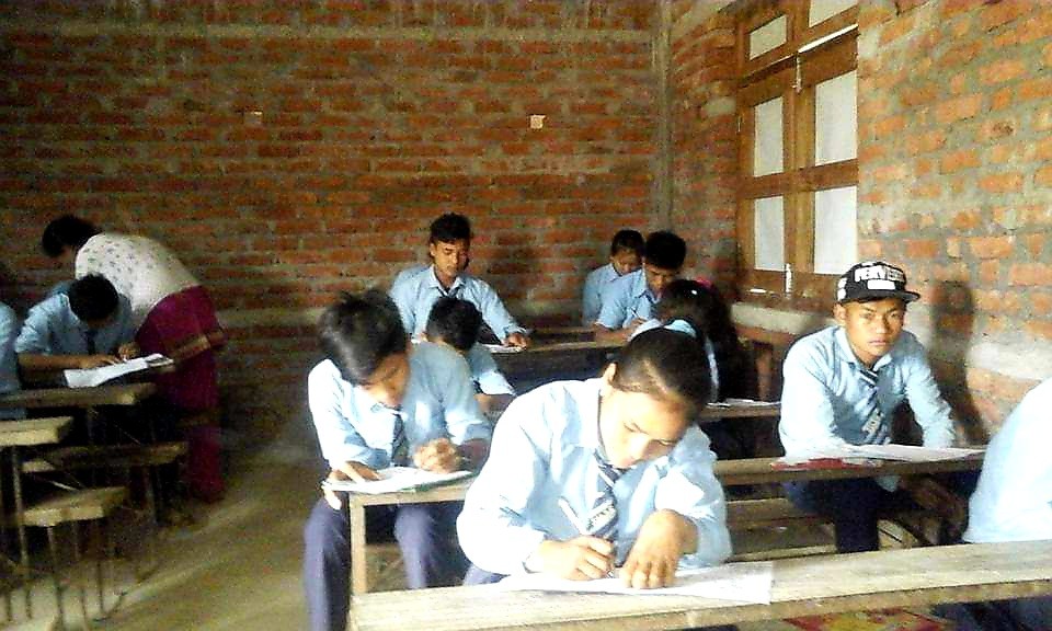 परीक्षा केन्द्रमा स्वास्थ्य कर्मी राख्न शिक्षा तथा स्वास्थ समितिको निर्देशन