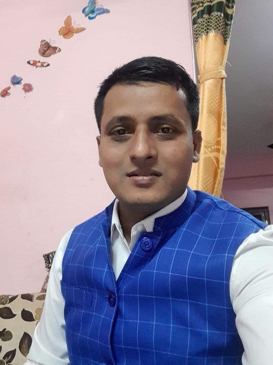 भदौ ५ गते सम्म शिक्षकहरुको माग पूरा नभए प्र.अ. रमेसबाबु भट्टराई आमरण अनशन बस्ने ।