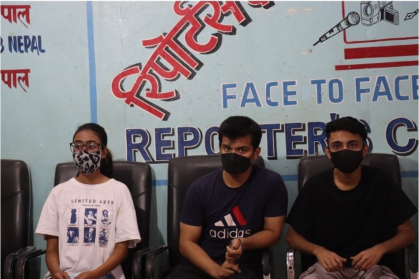 वैकल्पिक माध्यमबाट परीक्षा लिनुपर्ने ए–लेभलका विद्यार्थीहरुको माग ।
