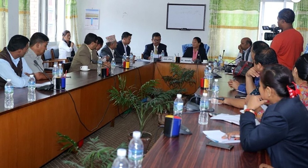 चिनमा MBBS गरेका विद्यार्थीलाई नेपालमै इन्टर्न्सिप मिलाउन निर्देशन ।
