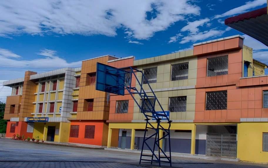 क्याम्पस प्राङ्गण भित्र टिकटक बनाउन निषेध ।