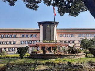 सर्वोच्चको अन्तरिम आदेश: शिक्षक राजनीतिक दलको उम्मेदवार बन्न मिल्दैन।