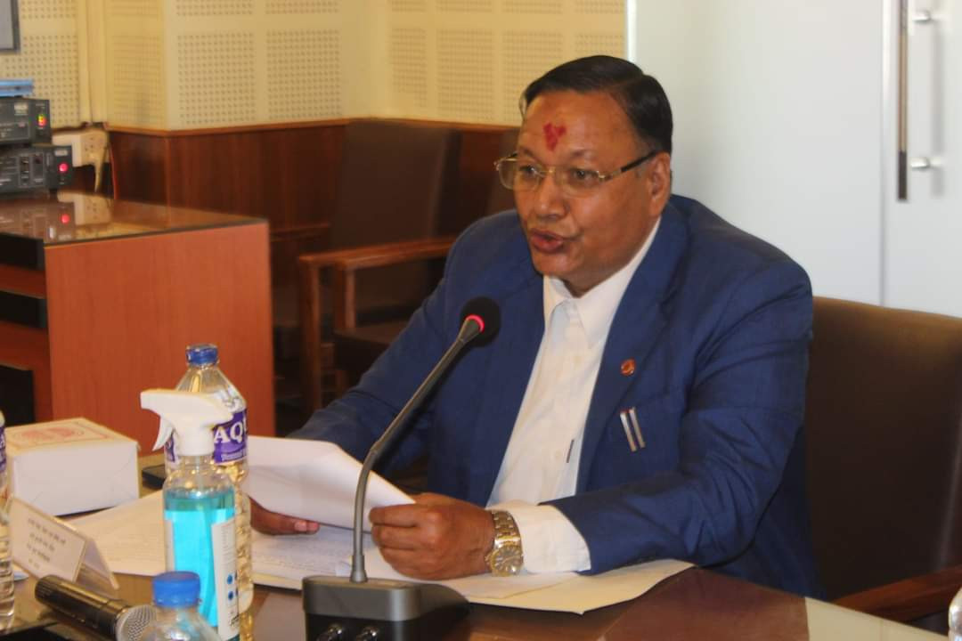 नयाँ शैक्षिकसत्रबाट कक्षा ८ सम्म दिवा खाजाको ब्यबस्थापन गर्ने प्रस्ताव, तीन हजार अस्थायी दरबन्दीको माग