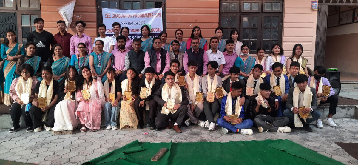द सनसाईन स्कुल/ कलेजद्वारा एसइई दिक्षान्त कार्यक्रम सम्पन्न।
