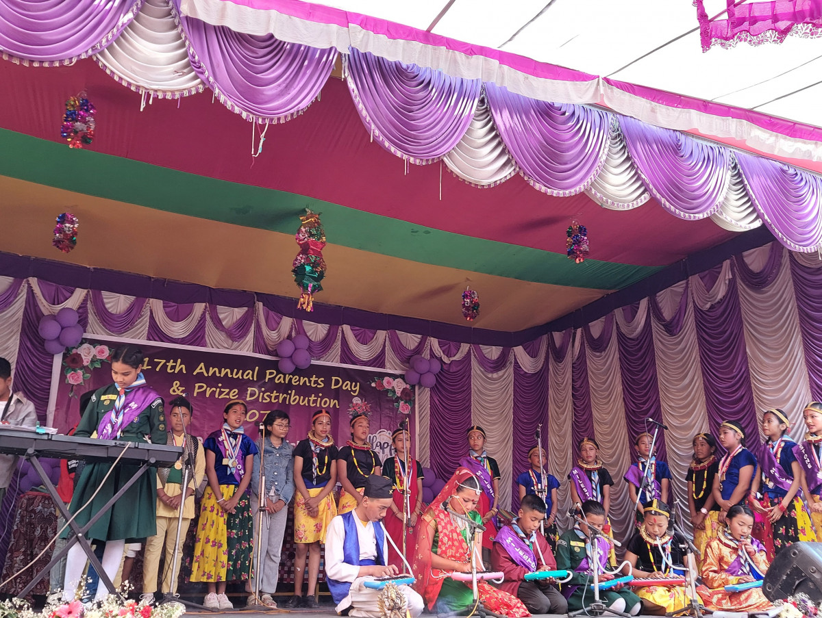 माइल स्टोनको १७औं बार्षिक उत्सव तथा पुरस्कार बितरण कार्यक्रम सम्पन्न।