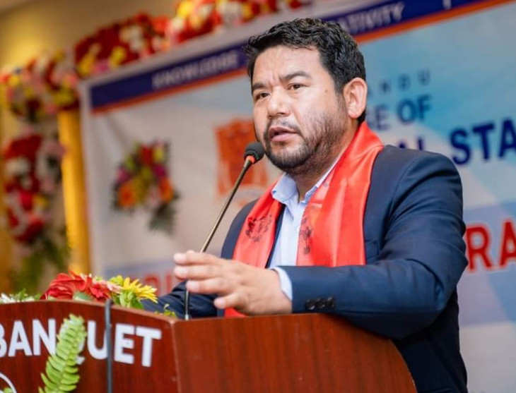 शिक्षित तर बदमास मान्छे इन्टेलिजेन्ट भए समाज झन खतरा तिर जान्छ: मनोज थापा