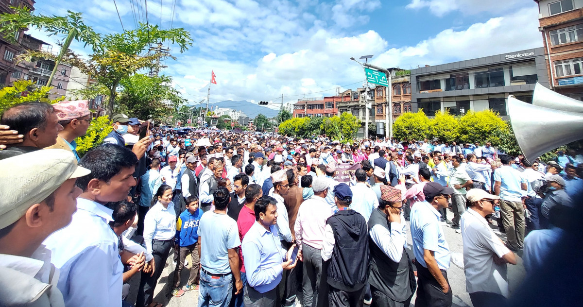 तस्बिरमा गुरु आन्दोलन : उपस्थिति र ऐक्यबद्धतापनि दोब्बर