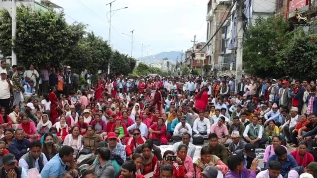 आन्दोलनरत शिक्षक र शिक्षा मन्त्रालयबीच ५ बुदे सहमति: आन्दोलन फिर्ता।