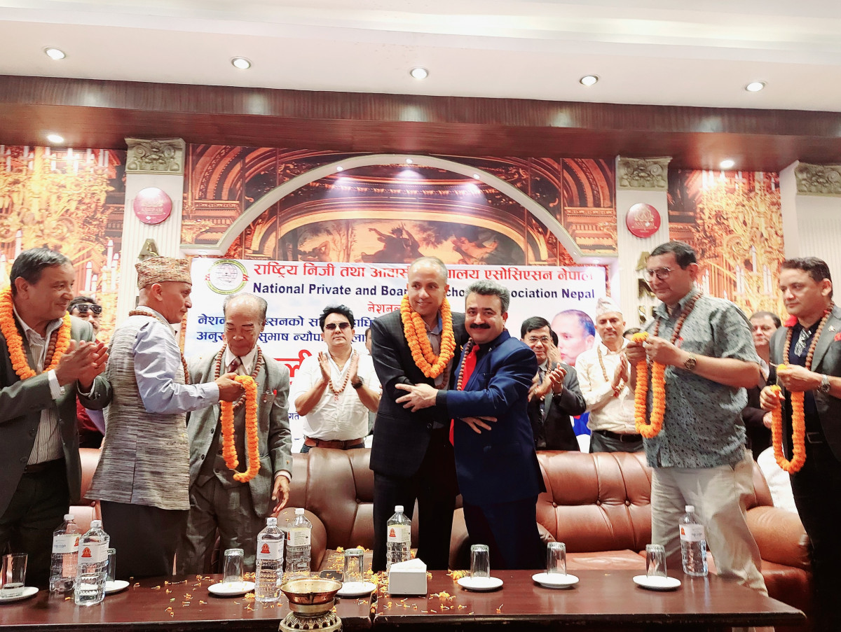 एन-प्याब्सनका केन्द्रिय अध्यक्षमा सुवास न्यौपाने ।