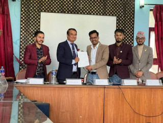 त्रिविमा अध्ययन गर्ने उत्कृष्ट विद्यार्थीले थेसिस लेखनका लागि आर्थिक सहयोग पाउने।