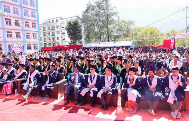 कर्णाली स्वास्थ्य विज्ञान प्रतिष्ठानको पहिलो दिक्षान्त समारोह, ५८ जना विद्यार्थीलाई दीक्षित