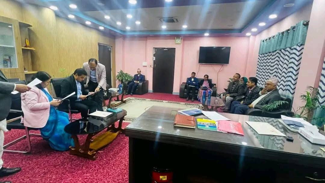 निजी मेडिकल कलेजमा स्नातकोत्तर तहमा अध्ययन गर्ने आवासीय चिकित्सकले निर्वाह भत्ता पाउने