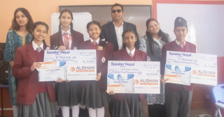 स्पीकर नेपालको दोस्रो सिजनको उपाधी आश्री रौनियारलाई