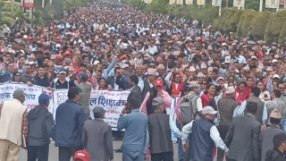 कक्षा १२ को परीक्षा स्थगित गर्ने महासंघको निर्णय ।