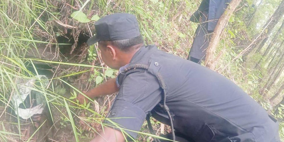 विद्यालयबाट चोरी भएका ल्यापटप डेढ वर्षपछि गाडिएको अवस्थामा भेटिए
