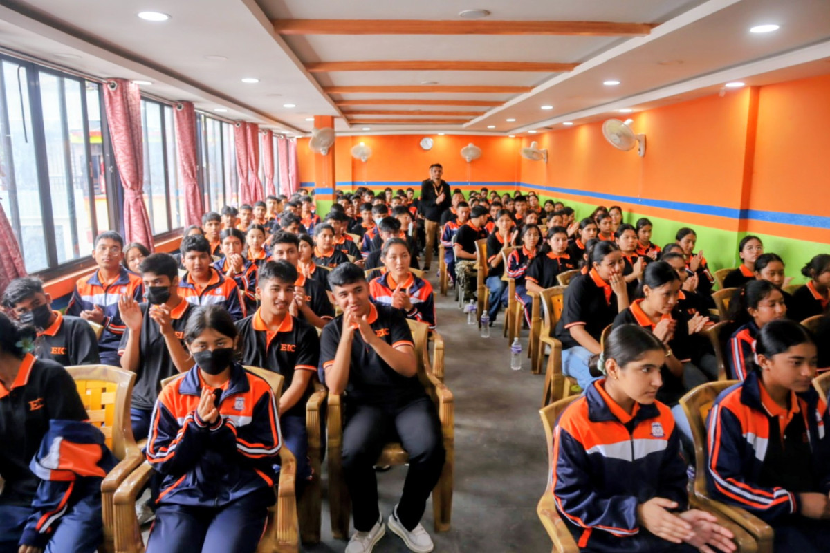 एभरेस्ट इनोभेटिभ कलेजले गर्यो कक्षा ११ का नयाँ बिद्यार्थीलाई अभिमुखीकरण